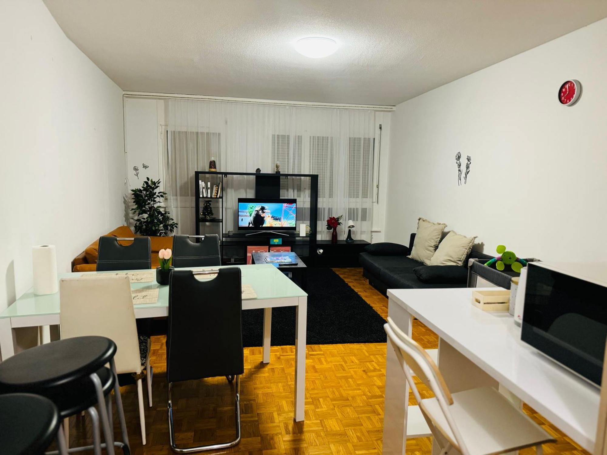 Aparta Hotel Dajas Лозана Екстериор снимка