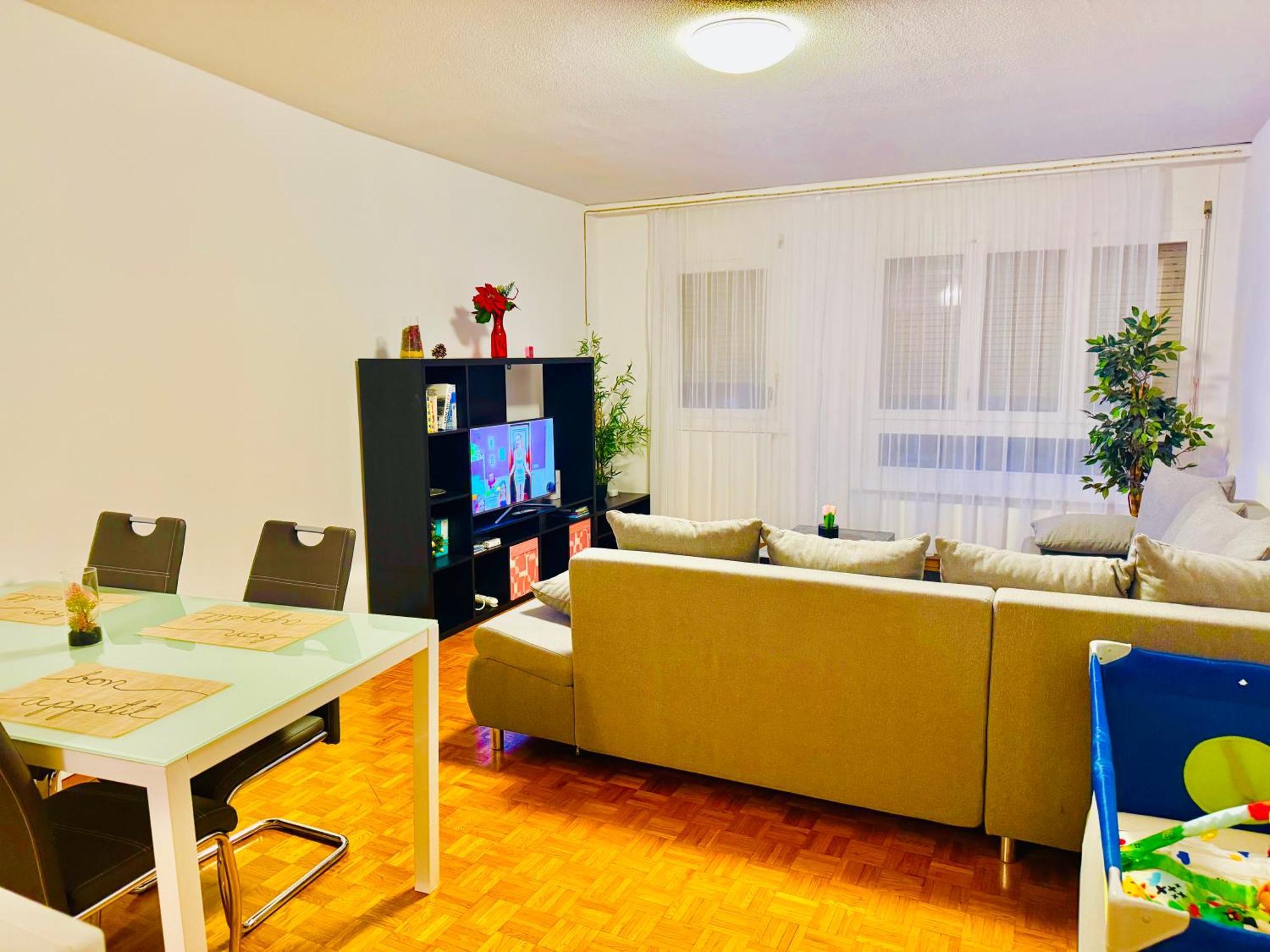 Aparta Hotel Dajas Лозана Екстериор снимка